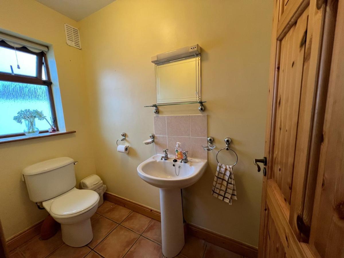 Hillview Bed & Breakfast Enniskerry Bagian luar foto